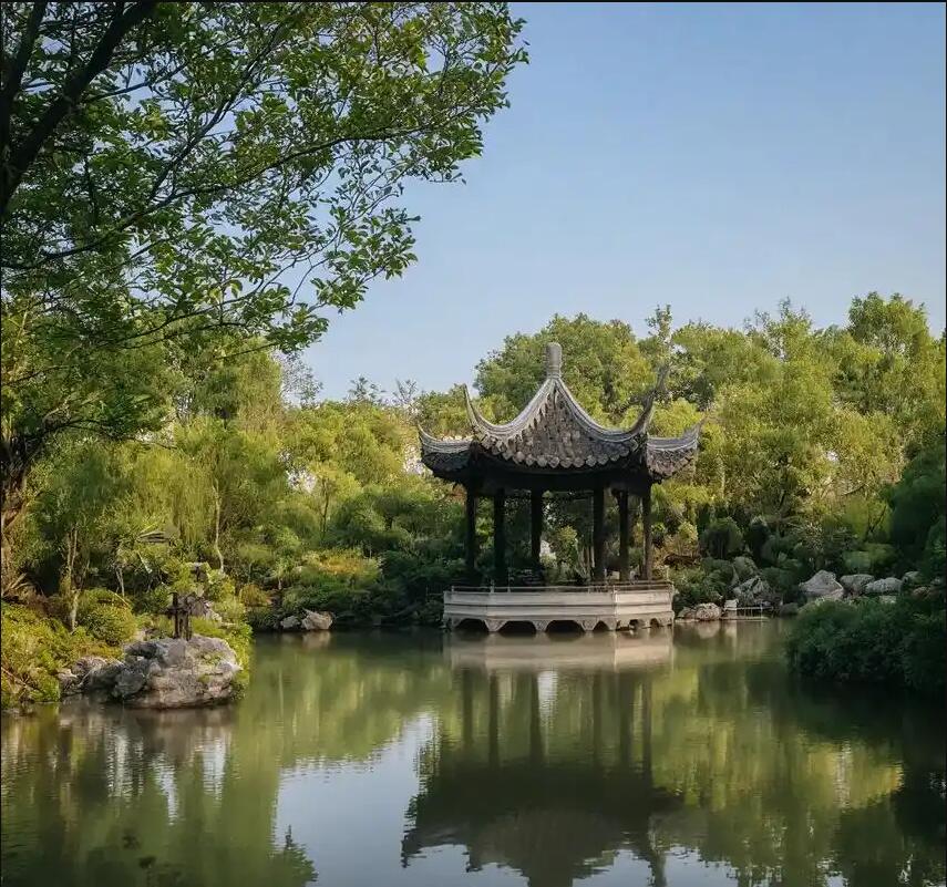 西藏雨韵房地产有限公司